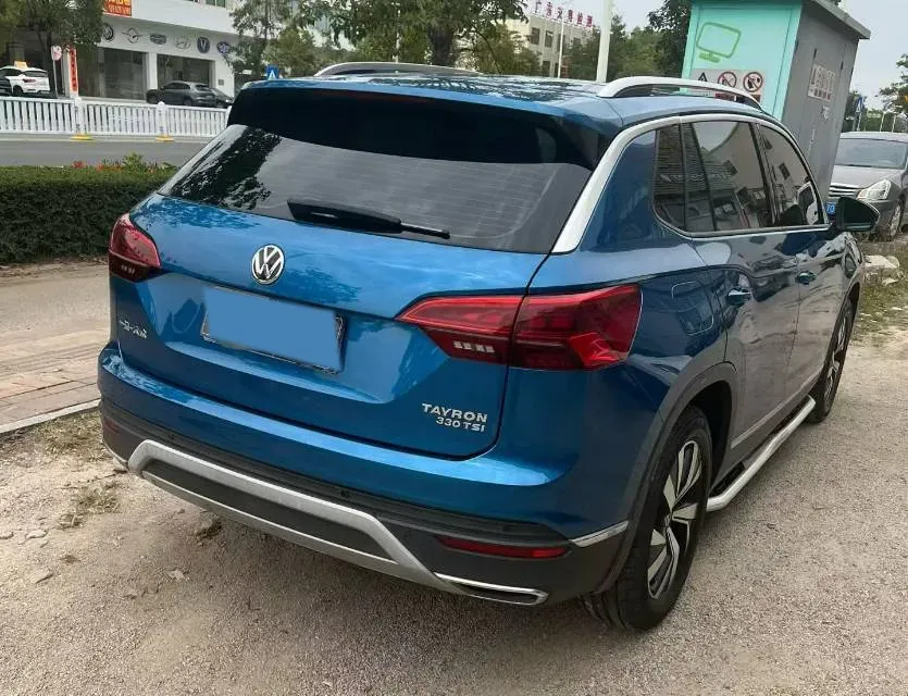 2019 Jeep Cherokee 2.0T 234HP L4 9AT,autocango,china used car exporter,china ev exporter,chinese used car exporter,chinese used ev exporter
