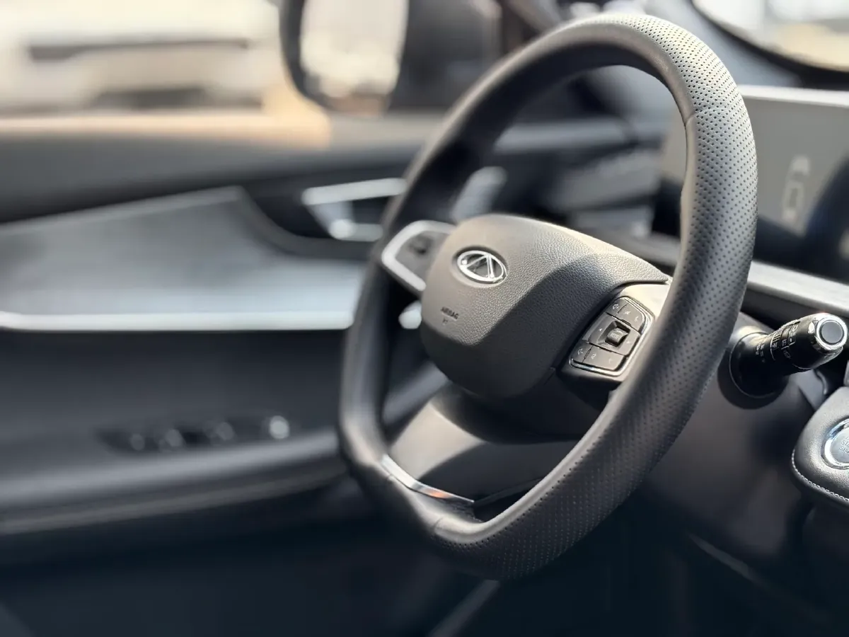 2021 Chery Tiggo 7 Plus 1.5T 156HP L4 CVT,autocango,china used car exporter,china ev exporter,chinese used car exporter,chinese used ev exporter