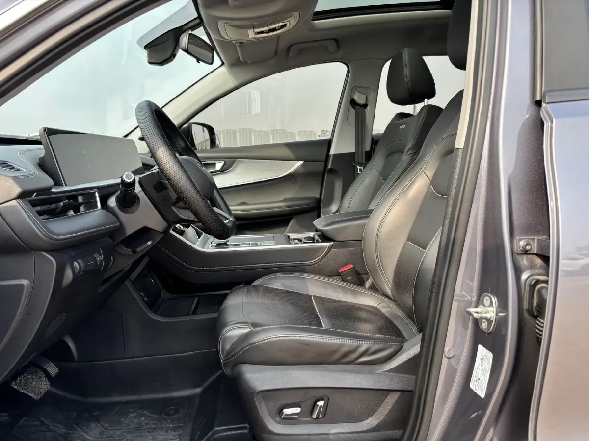 2021 Chery Tiggo 7 Plus 1.5T 156HP L4 CVT,autocango,china used car exporter,china ev exporter,chinese used car exporter,chinese used ev exporter