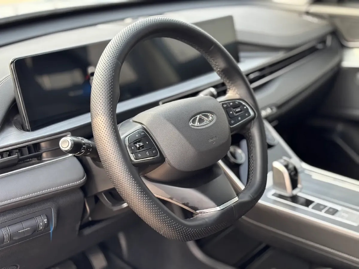 2021 Chery Tiggo 7 Plus 1.5T 156HP L4 CVT,autocango,china used car exporter,china ev exporter,chinese used car exporter,chinese used ev exporter