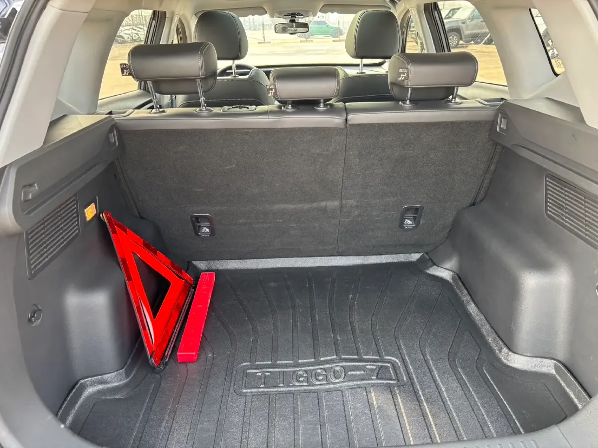 2021 Chery Tiggo 7 Plus 1.5T 156HP L4 CVT,autocango,china used car exporter,china ev exporter,chinese used car exporter,chinese used ev exporter