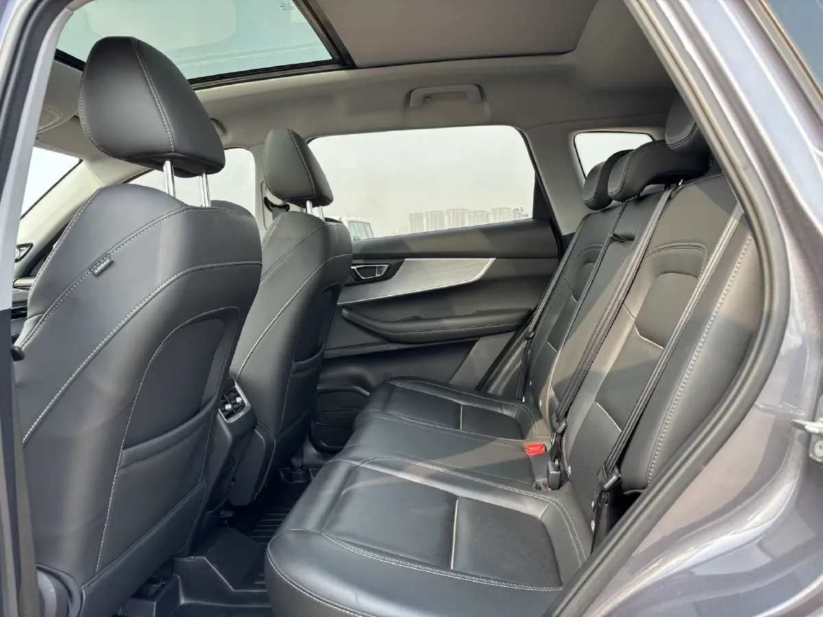 2021 Chery Tiggo 7 Plus 1.5T 156HP L4 CVT,autocango,china used car exporter,china ev exporter,chinese used car exporter,chinese used ev exporter