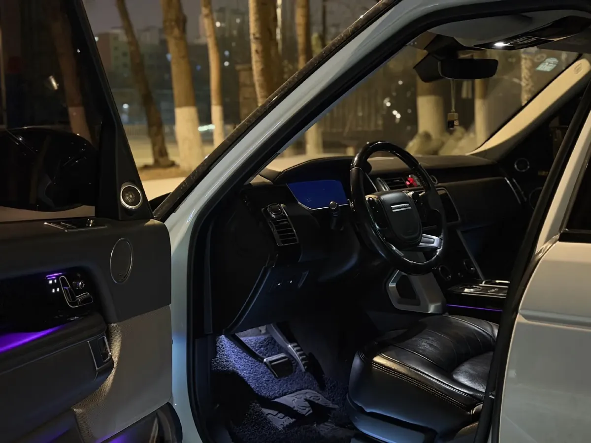 2018 Land Rover Range Rover Evoque 2.0T 241HP L4 9AT,autocango,china used car exporter,china ev exporter,chinese used car exporter,chinese used ev exporter