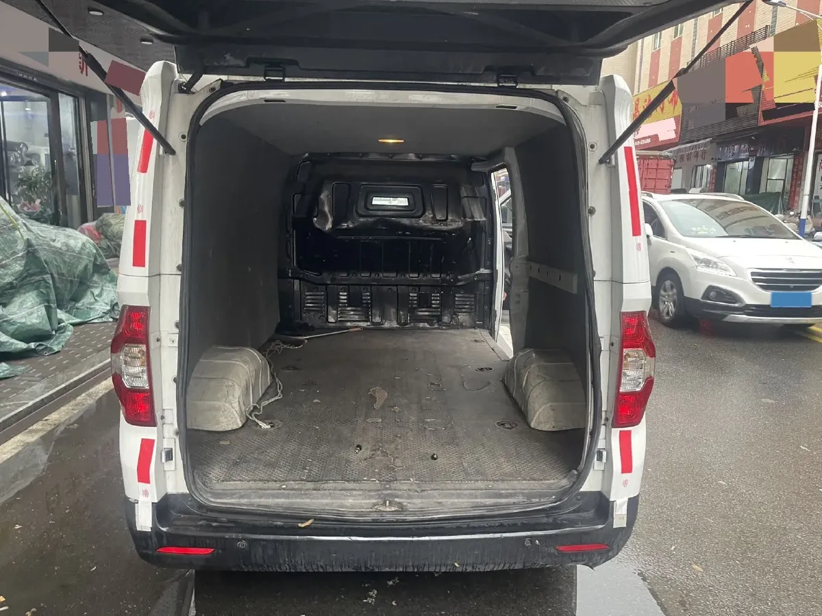 2021 Bestune T77 1.5T 169HP L4 7DCT,autocango,china used car exporter,china ev exporter,chinese used car exporter,chinese used ev exporter