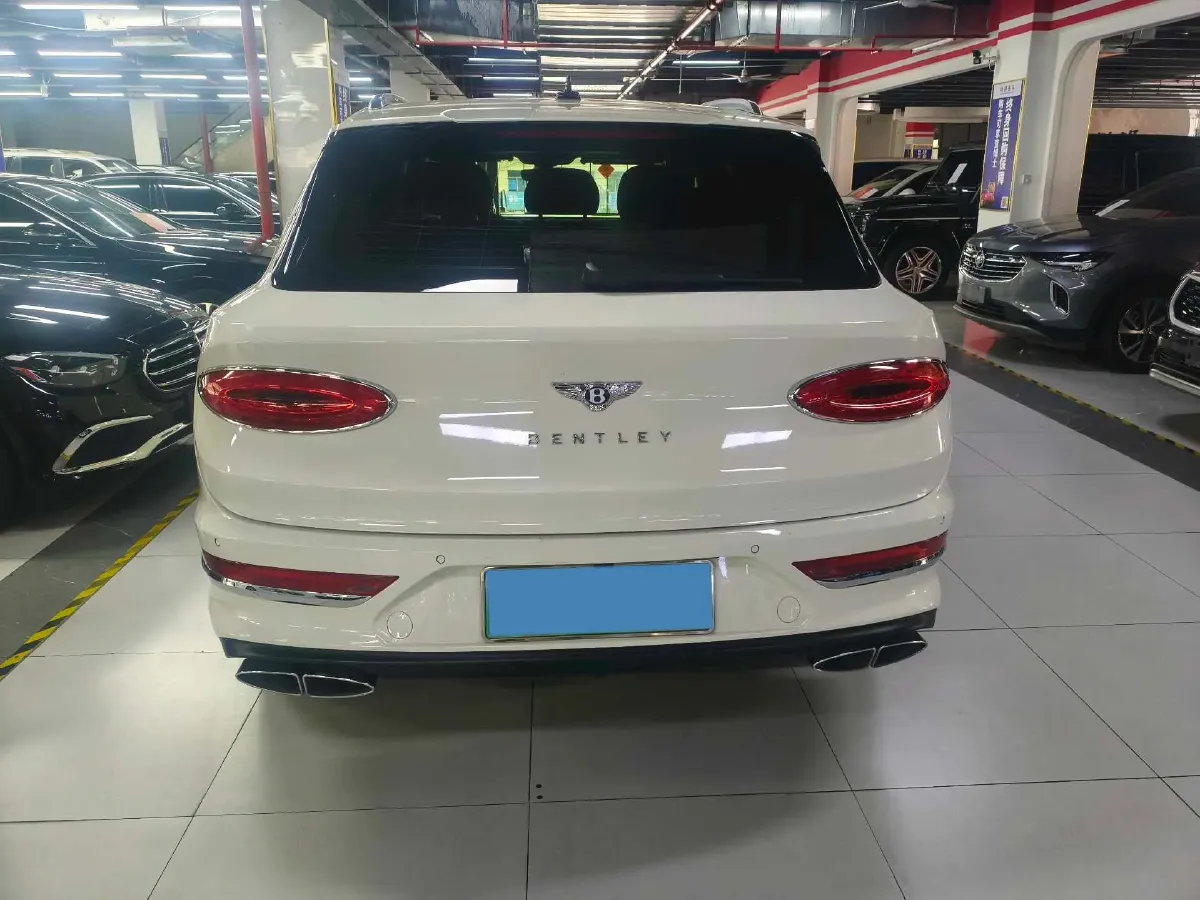 2021 Bentley Bentayga 3.0T 340HP V6 8AT PHEV 17.3KWH,autocango,china used car exporter,china ev exporter,chinese used car exporter,chinese used ev exporter