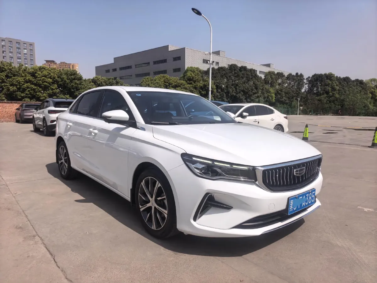 2022 Geely Emgrand 1.5L 114HP L4 CVT,autocango,china used car exporter,china ev exporter,chinese used car exporter,chinese used ev exporter