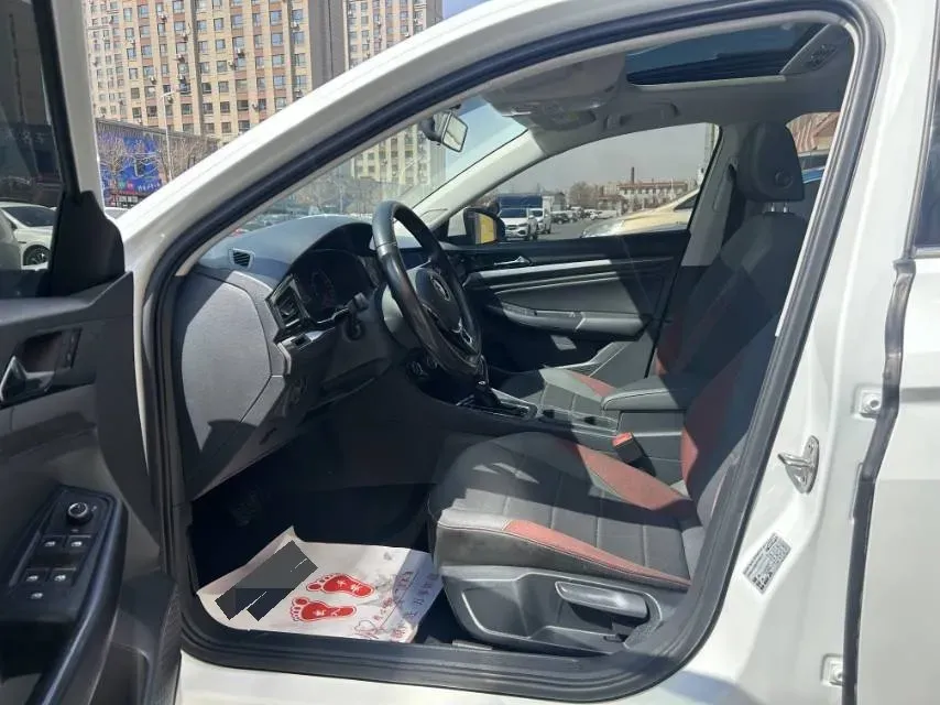 2019 Bestune T77 1.2T 143HP L4 7DCT,autocango,china used car exporter,china ev exporter,chinese used car exporter,chinese used ev exporter