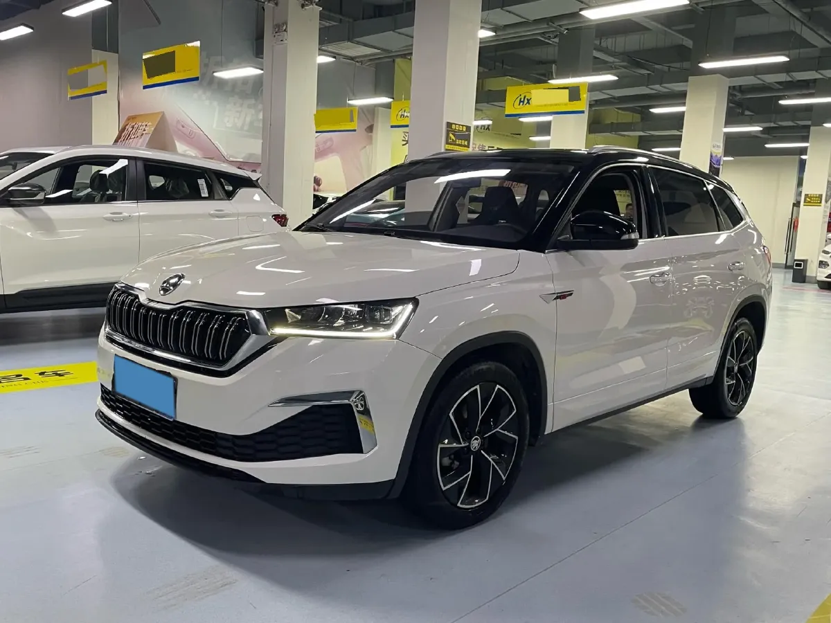 2020 Skoda Karoq 1.4T 150HP L4 7DCT,autocango,china used car exporter,china ev exporter,chinese used car exporter,chinese used ev exporter
