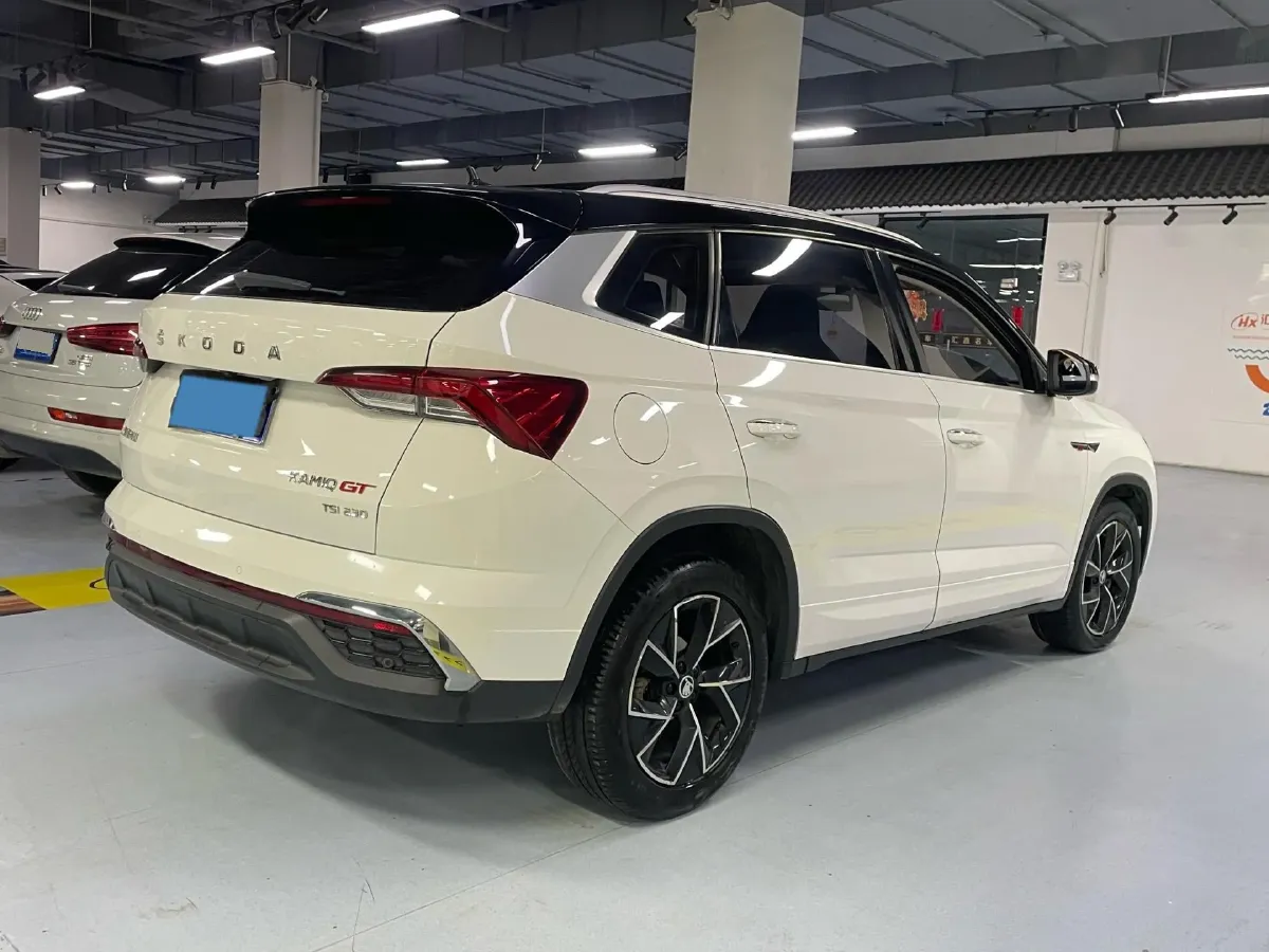 2020 Skoda Karoq 1.4T 150HP L4 7DCT,autocango,china used car exporter,china ev exporter,chinese used car exporter,chinese used ev exporter