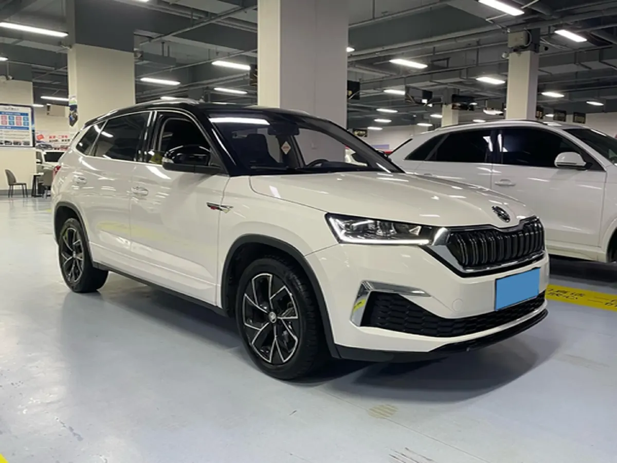 2020 Skoda Karoq 1.4T 150HP L4 7DCT,autocango,china used car exporter,china ev exporter,chinese used car exporter,chinese used ev exporter