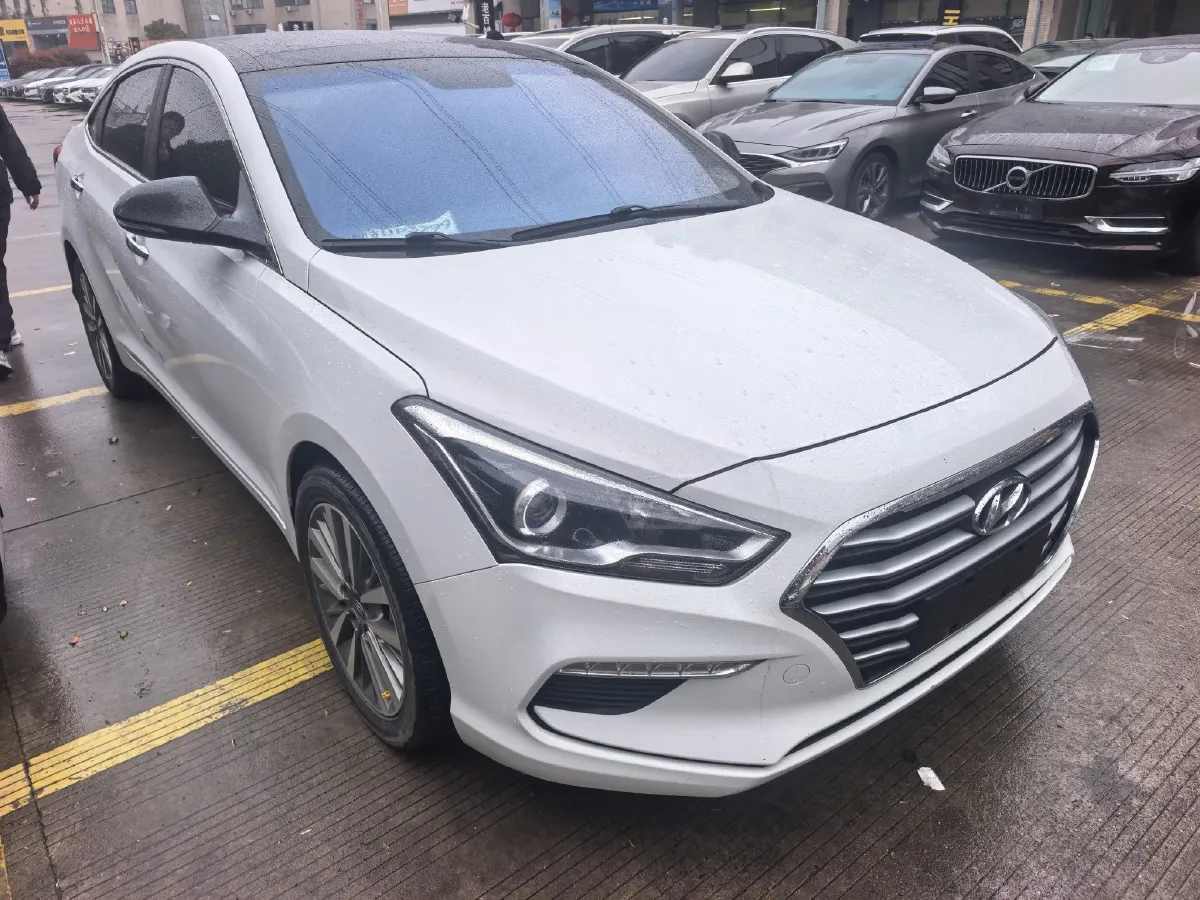 2019 Hyundai Mistra 1.8L 143HP L4 6AT,autocango,china used car exporter,china ev exporter,chinese used car exporter,chinese used ev exporter