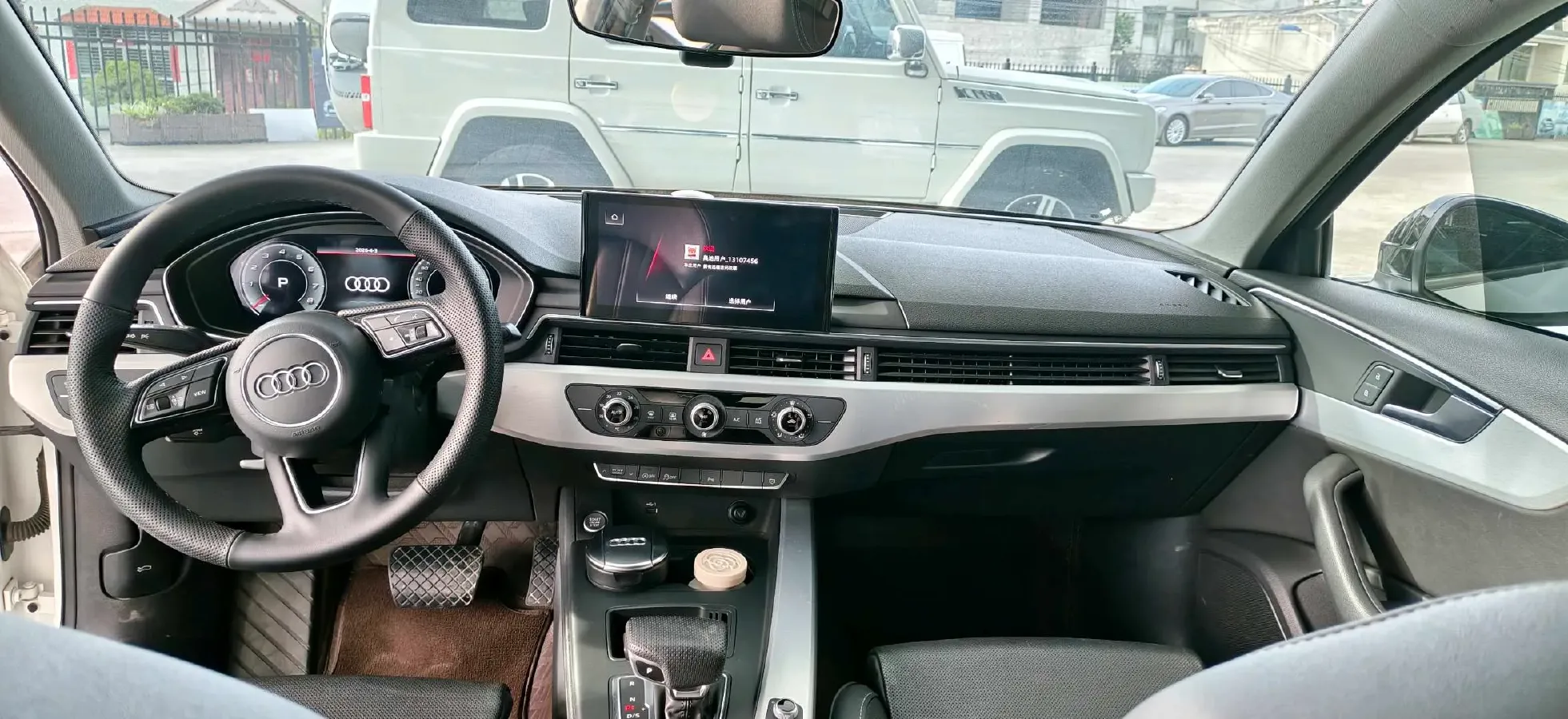 2022 Audi A4L 2.0T 190HP L4 7DCT,autocango,china used car exporter,china ev exporter,chinese used car exporter,chinese used ev exporter