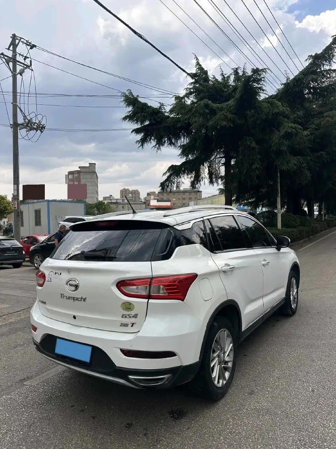 2018 GAC Trumpchi GS4 1.3T 137HP L4 5MT,autocango,china used car exporter,china ev exporter,chinese used car exporter,chinese used ev exporter