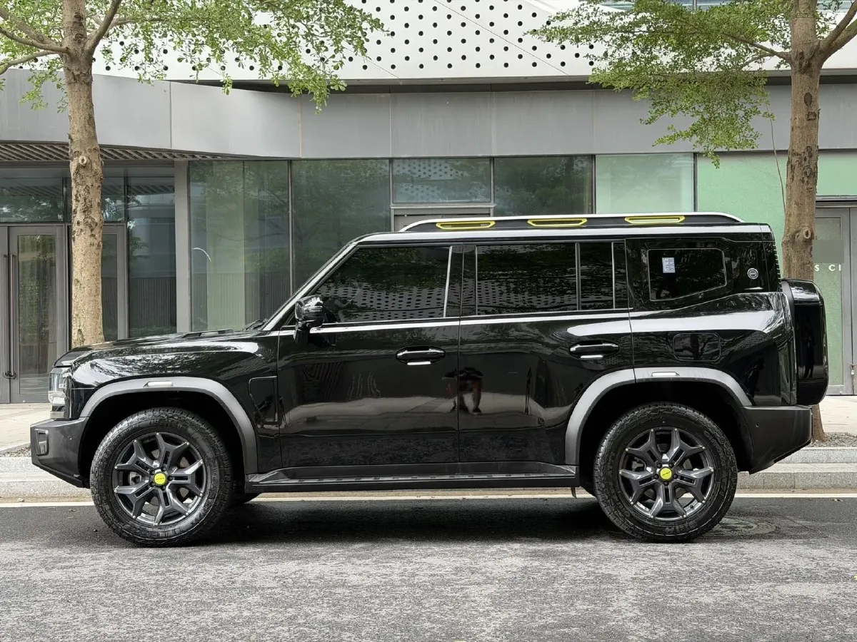 2023 Jetour Traveller 2.0T 254HP L4 7DCT,autocango,china used car exporter,china ev exporter,chinese used car exporter,chinese used ev exporter