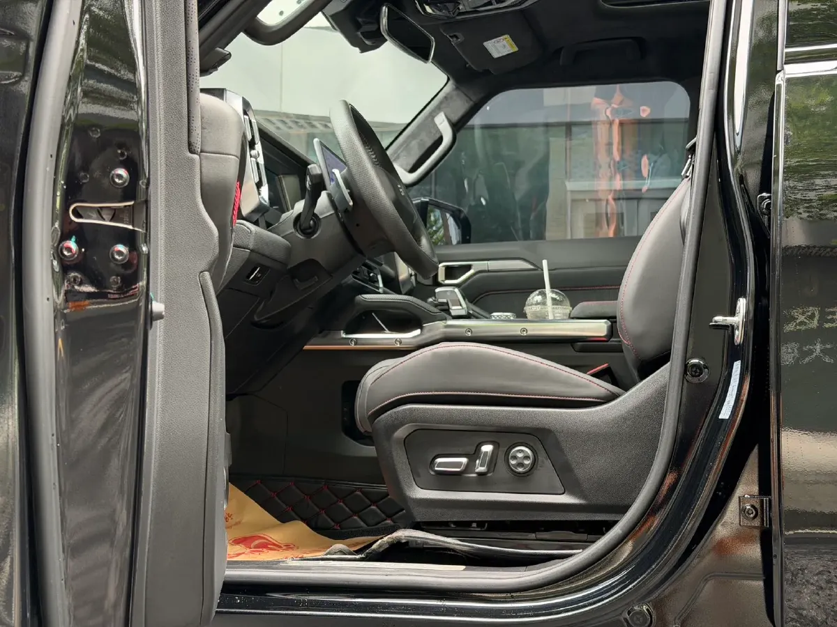 2023 Jetour Traveller 2.0T 254HP L4 7DCT,autocango,china used car exporter,china ev exporter,chinese used car exporter,chinese used ev exporter