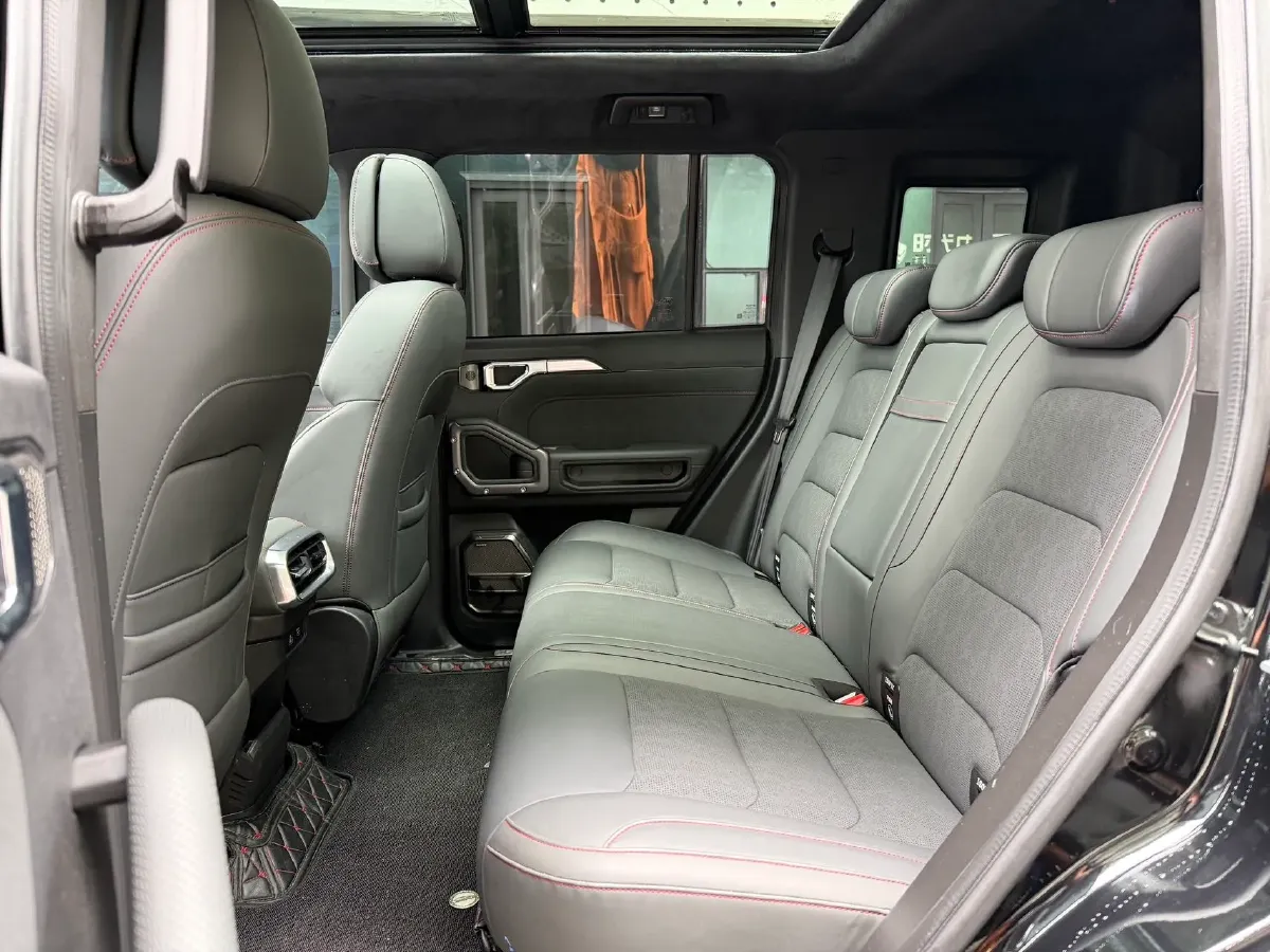 2023 Jetour Traveller 2.0T 254HP L4 7DCT,autocango,china used car exporter,china ev exporter,chinese used car exporter,chinese used ev exporter