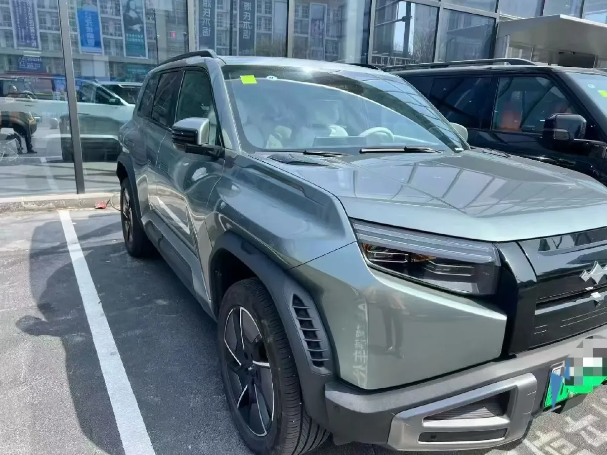 2025 FangChengBao Tai 3 BEV,autocango,china used car exporter,china ev exporter,chinese used car exporter,chinese used ev exporter