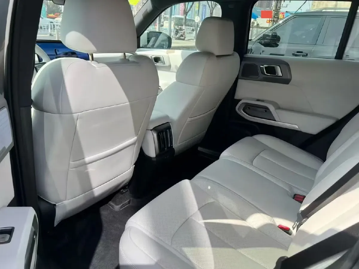 2025 FangChengBao Tai 3 BEV,autocango,china used car exporter,china ev exporter,chinese used car exporter,chinese used ev exporter