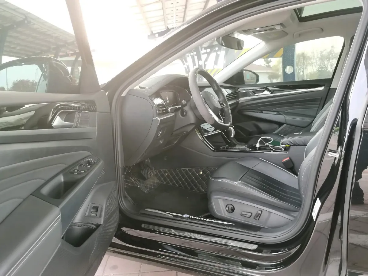 2023 Volkswagen Passat 2.0T 186HP L4 7DCT,autocango,china used car exporter,china ev exporter,chinese used car exporter,chinese used ev exporter