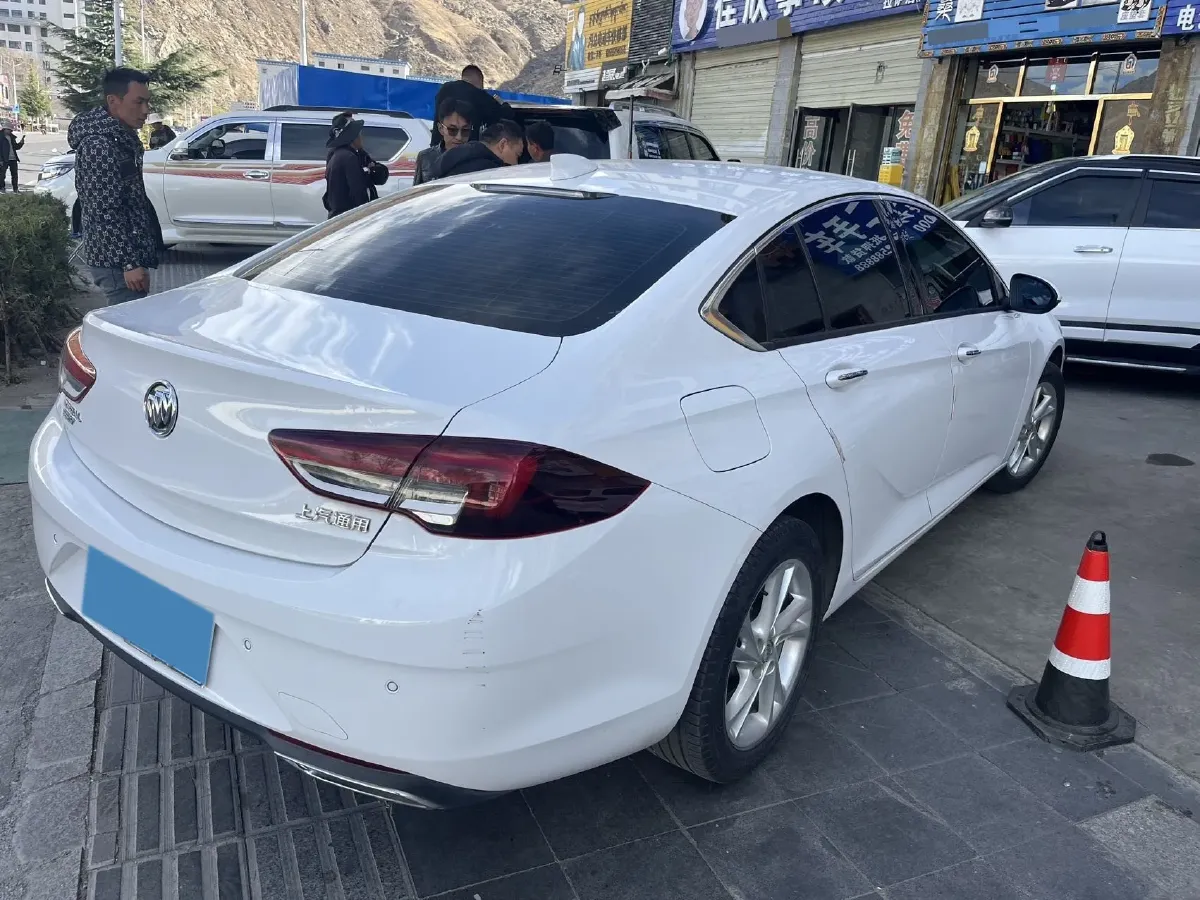 2020 Buick Regal 1.5T 169HP L4 9AT,autocango,china used car exporter,china ev exporter,chinese used car exporter,chinese used ev exporter
