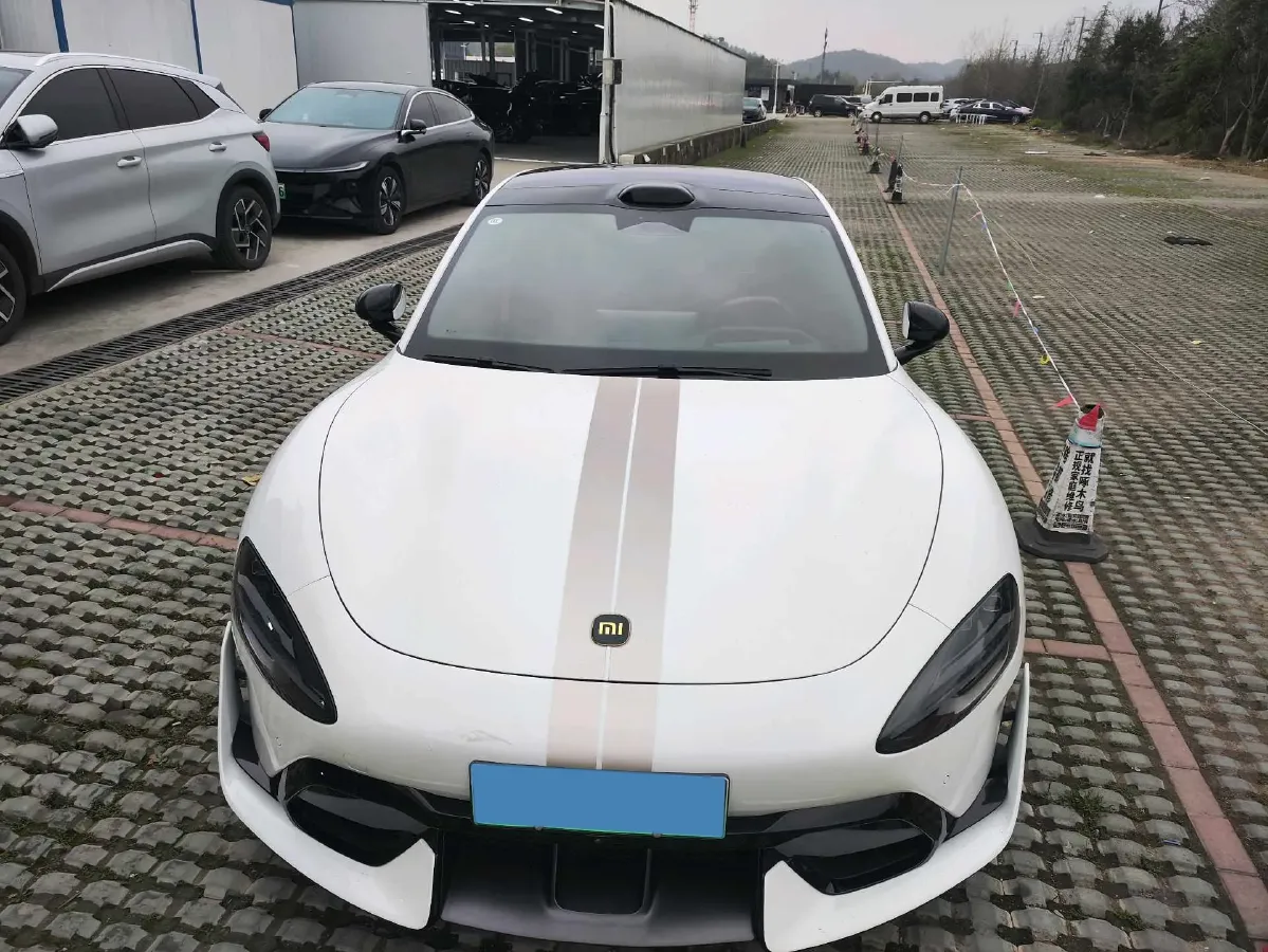 2025 MI SU7 Ultra BEV 93.7KWH,autocango,china used car exporter,china ev exporter,chinese used car exporter,chinese used ev exporter