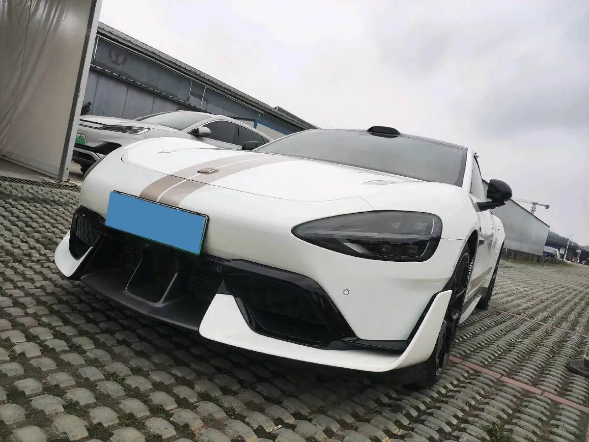 2025 MI SU7 Ultra BEV 93.7KWH,autocango,china used car exporter,china ev exporter,chinese used car exporter,chinese used ev exporter