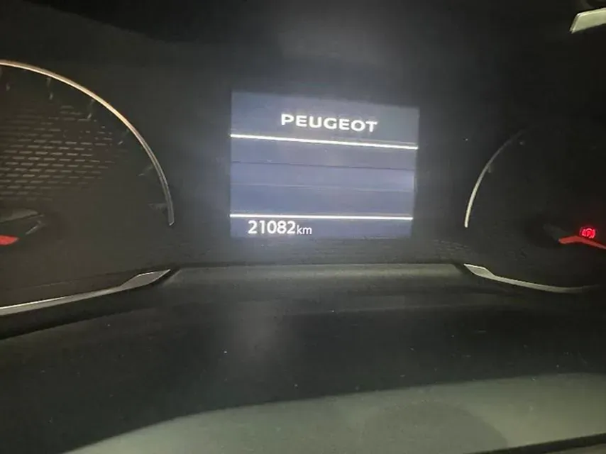 2022 Peugeot 2008 1.2T 136HP L3 6DCT,autocango,china used car exporter,china ev exporter,chinese used car exporter,chinese used ev exporter