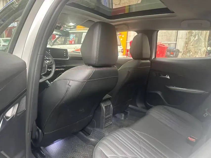 2022 Peugeot 2008 1.2T 136HP L3 6DCT,autocango,china used car exporter,china ev exporter,chinese used car exporter,chinese used ev exporter