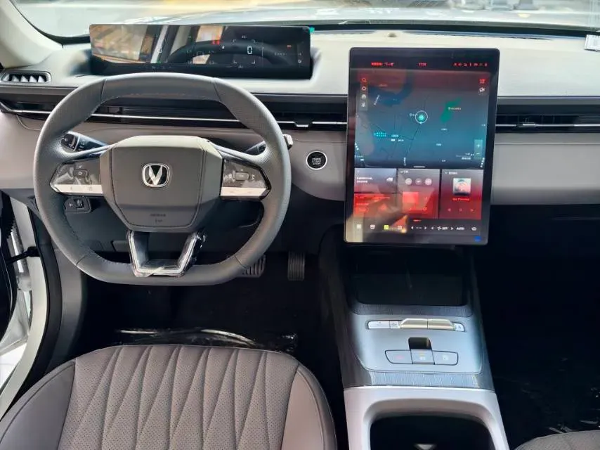 2025 ChangAn EadoPHEV 1.5L 98HP L4 E-CVT PHEV,autocango,china used car exporter,china ev exporter,chinese used car exporter,chinese used ev exporter