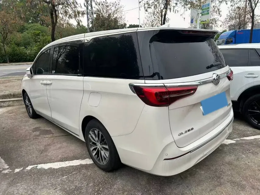 2023 Buick GL8 2.0T 237HP L4 9AT,autocango,china used car exporter,china ev exporter,chinese used car exporter,chinese used ev exporter