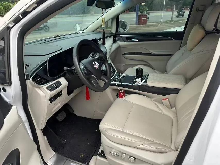 2023 Buick GL8 2.0T 237HP L4 9AT,autocango,china used car exporter,china ev exporter,chinese used car exporter,chinese used ev exporter