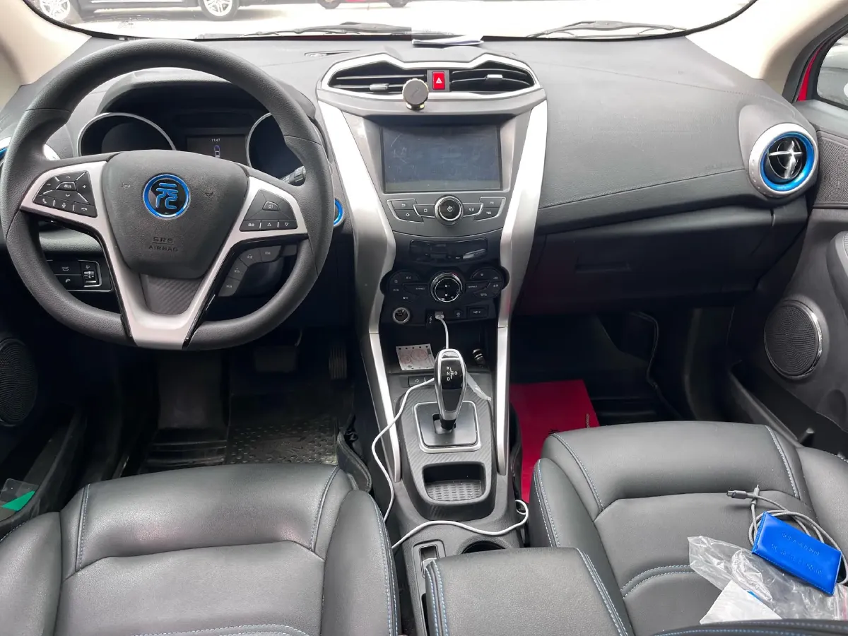 2018 BYD Yuan BEV 43.2KWH,autocango,china used car exporter,china ev exporter,chinese used car exporter,chinese used ev exporter