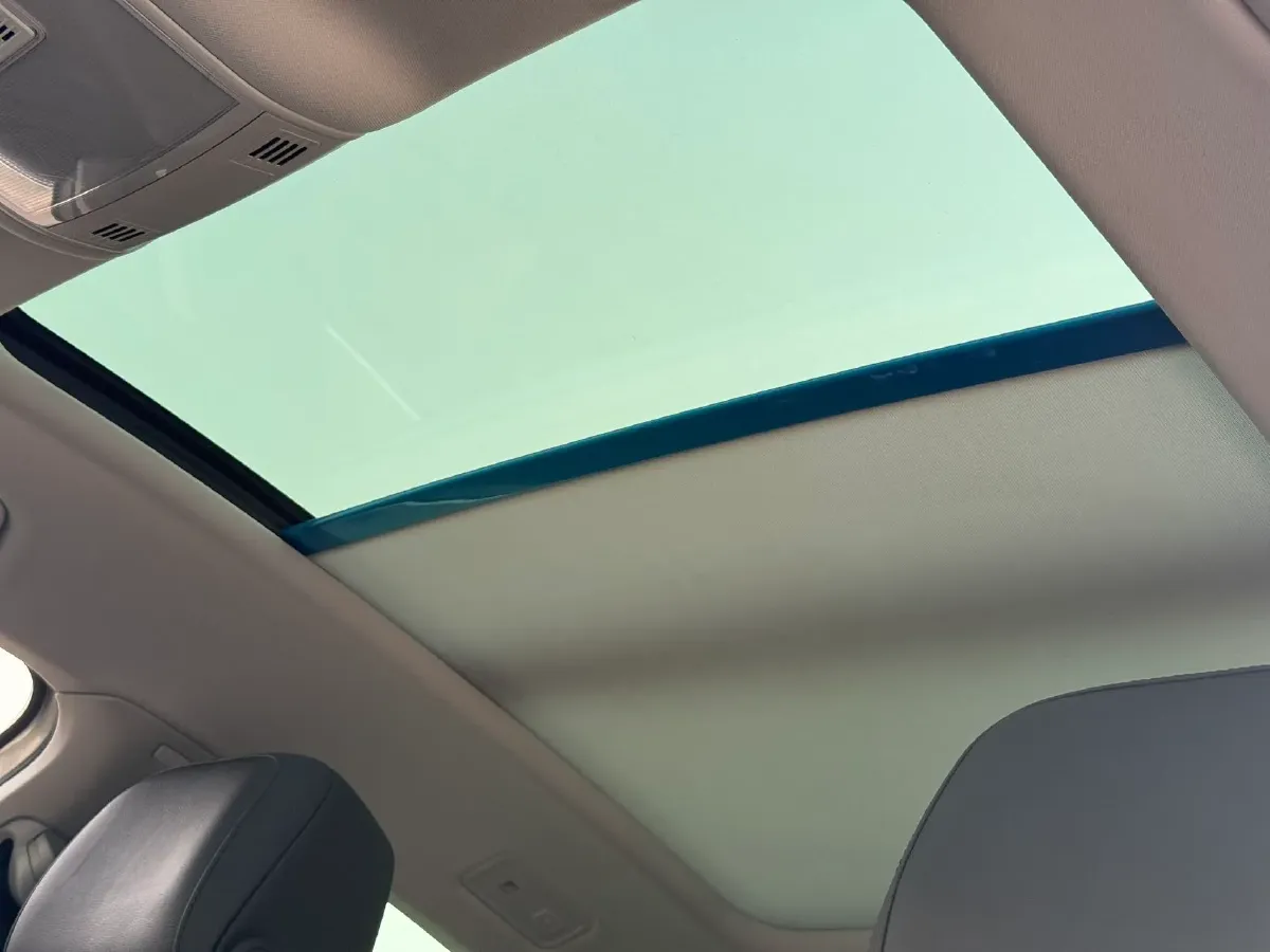 2018 Volkswagen Magotan 1.8T 180HP L4 7DCT,autocango,china used car exporter,china ev exporter,chinese used car exporter,chinese used ev exporter