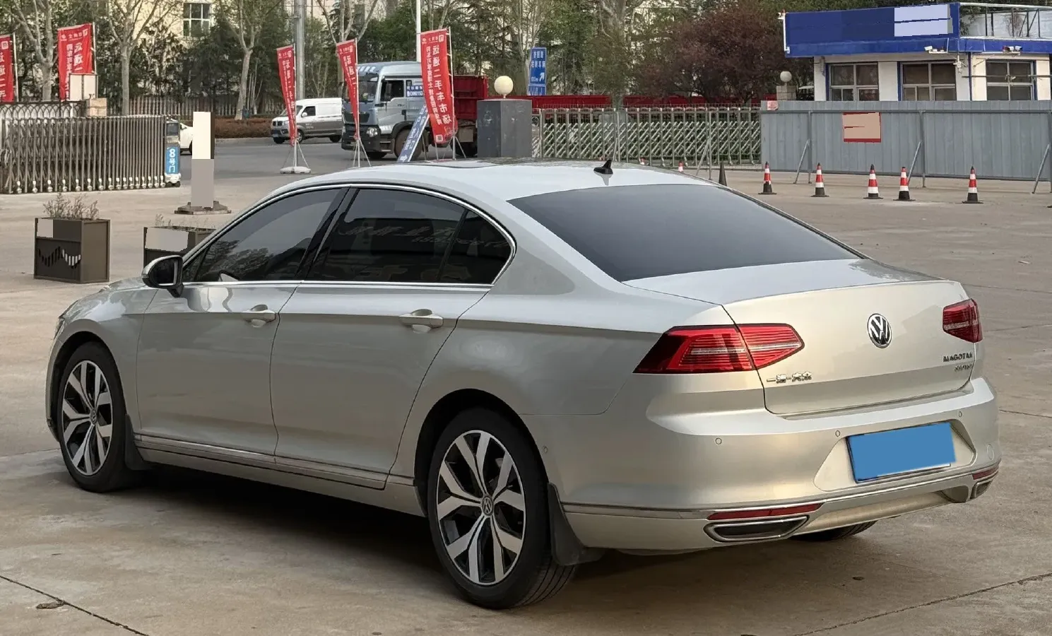2018 Volkswagen Magotan 1.8T 180HP L4 7DCT,autocango,china used car exporter,china ev exporter,chinese used car exporter,chinese used ev exporter