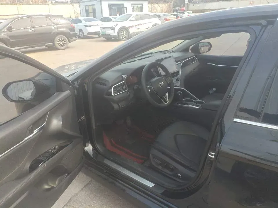 2021 Toyota Camry 2.5L 209HP L4 8AT,autocango,china used car exporter,china ev exporter,chinese used car exporter,chinese used ev exporter
