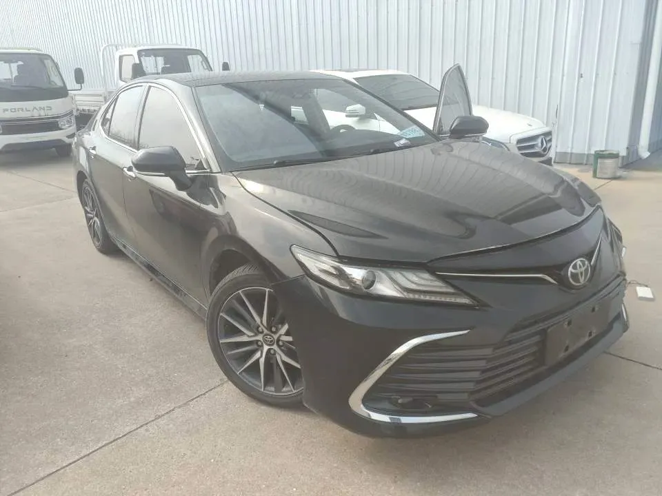 2021 Toyota Camry 2.5L 209HP L4 8AT,autocango,china used car exporter,china ev exporter,chinese used car exporter,chinese used ev exporter