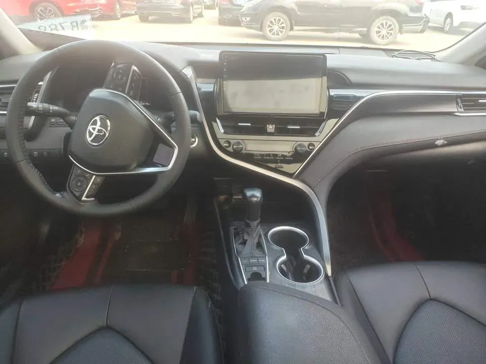 2021 Toyota Camry 2.5L 209HP L4 8AT,autocango,china used car exporter,china ev exporter,chinese used car exporter,chinese used ev exporter