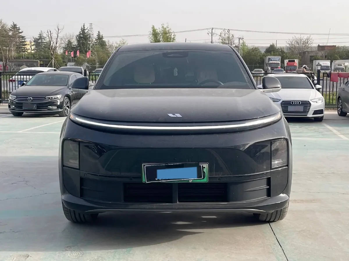 2024 Li L6 Range Extended 154HP L4 REEV 36.8KWH,autocango,china used car exporter,china ev exporter,chinese used car exporter,chinese used ev exporter