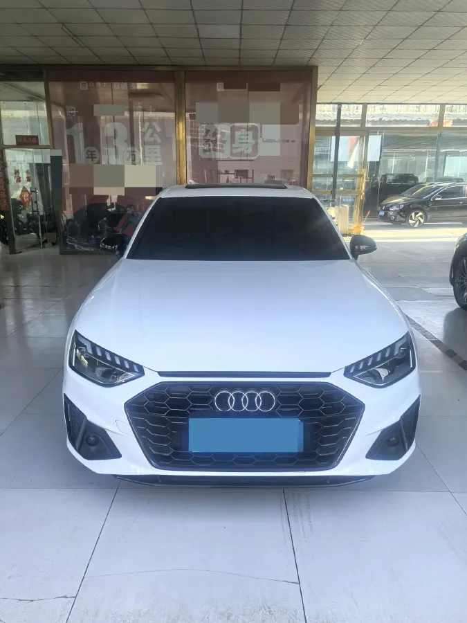2024 Audi A4L 2.0T 190HP L4 7DCT,autocango,china used car exporter,china ev exporter,chinese used car exporter,chinese used ev exporter