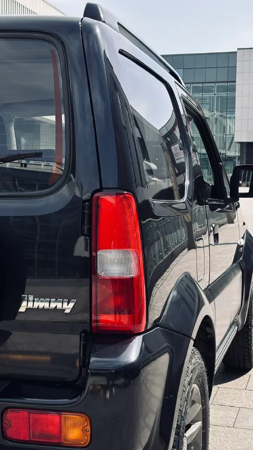 2015 Suzuki Jimny 1.3L 85HP L4 5MT,autocango,china used car exporter,china ev exporter,chinese used car exporter,chinese used ev exporter