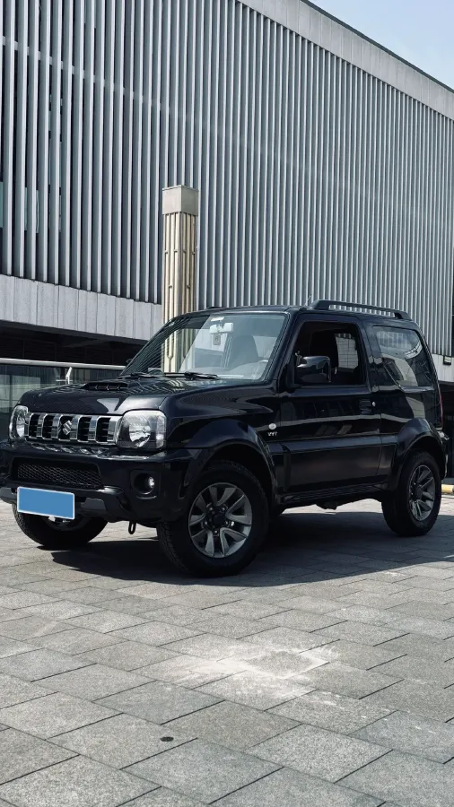 2015 Suzuki Jimny 1.3L 85HP L4 5MT,autocango,china used car exporter,china ev exporter,chinese used car exporter,chinese used ev exporter