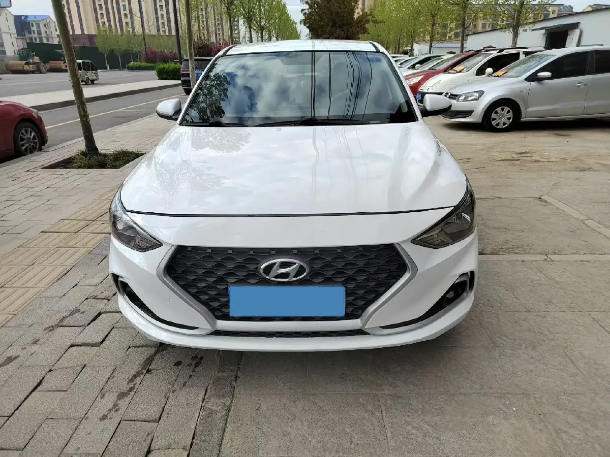 2017 Hyundai Celesta 1.6L 123HP L4 6AT,autocango,china used car exporter,china ev exporter,chinese used car exporter,chinese used ev exporter