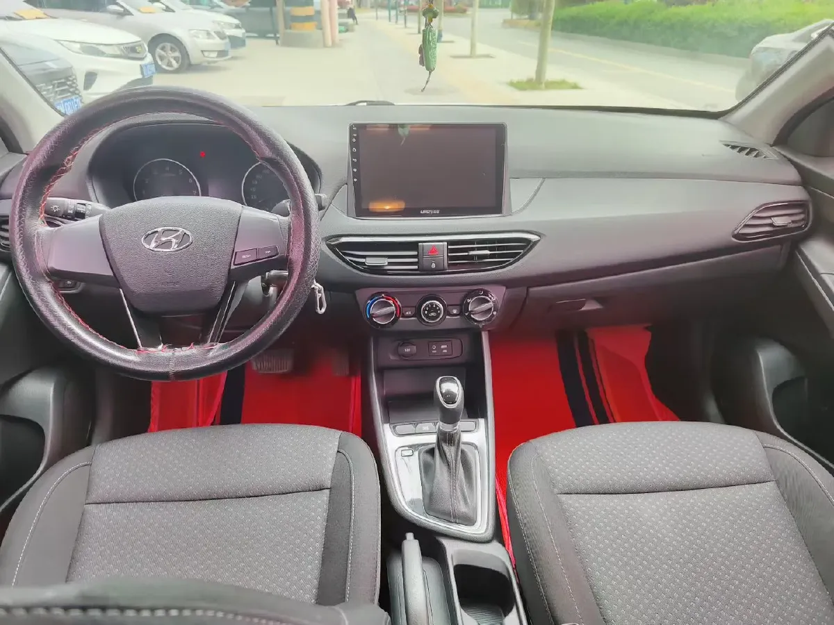 2017 Hyundai Celesta 1.6L 123HP L4 6AT,autocango,china used car exporter,china ev exporter,chinese used car exporter,chinese used ev exporter