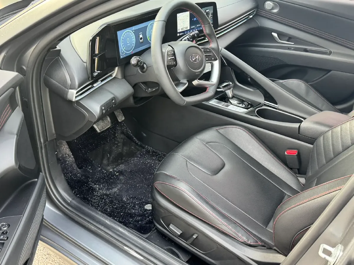 2022 Hyundai Elantra 1.5L 115HP L4 CVT,autocango,china used car exporter,china ev exporter,chinese used car exporter,chinese used ev exporter