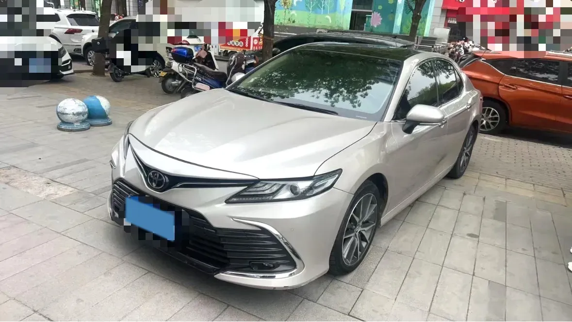 2021 Toyota Camry 2.5L 209HP L4 8AT,autocango,china used car exporter,china ev exporter,chinese used car exporter,chinese used ev exporter