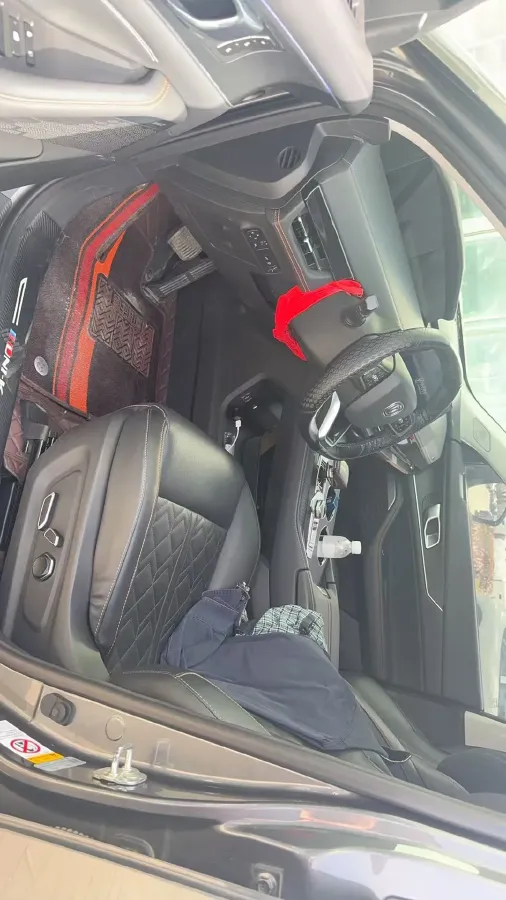 2021 ChangAn UNI-K 2.0T 233HP L4 8AT,autocango,china used car exporter,china ev exporter,chinese used car exporter,chinese used ev exporter