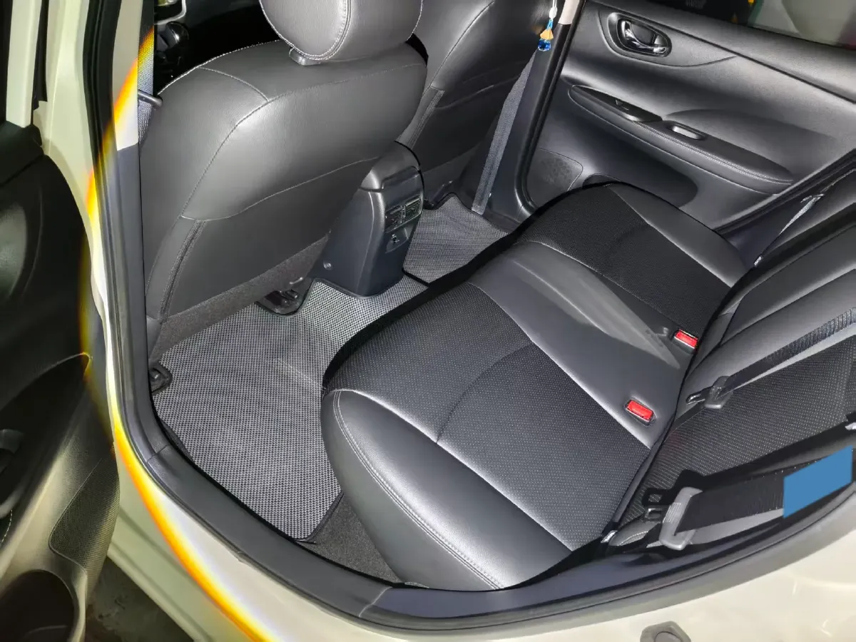 2021 Nissan Tiida 1.6L 122HP L4 CVT,autocango,china used car exporter,china ev exporter,chinese used car exporter,chinese used ev exporter