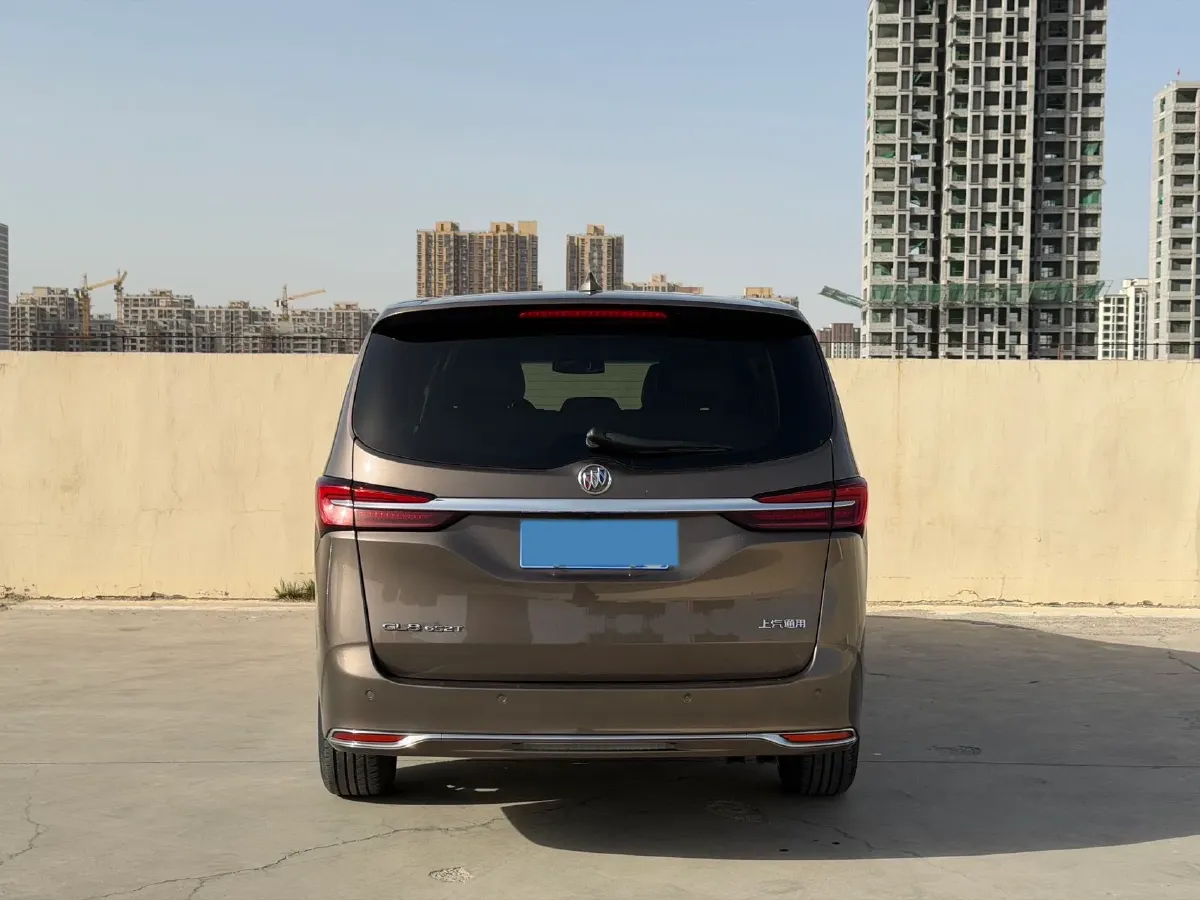 2021 Buick GL8 2.0T 237HP L4 9AT,autocango,china used car exporter,china ev exporter,chinese used car exporter,chinese used ev exporter