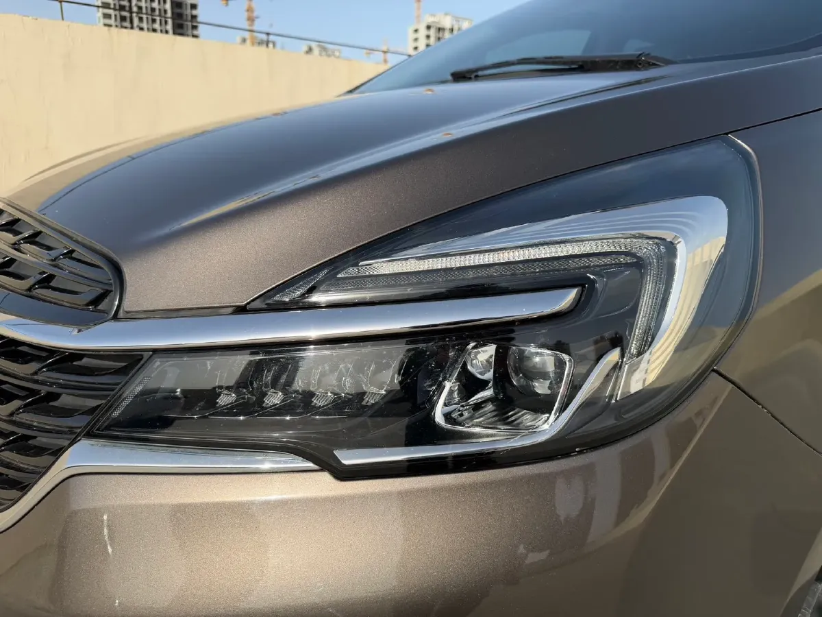 2021 Buick GL8 2.0T 237HP L4 9AT,autocango,china used car exporter,china ev exporter,chinese used car exporter,chinese used ev exporter