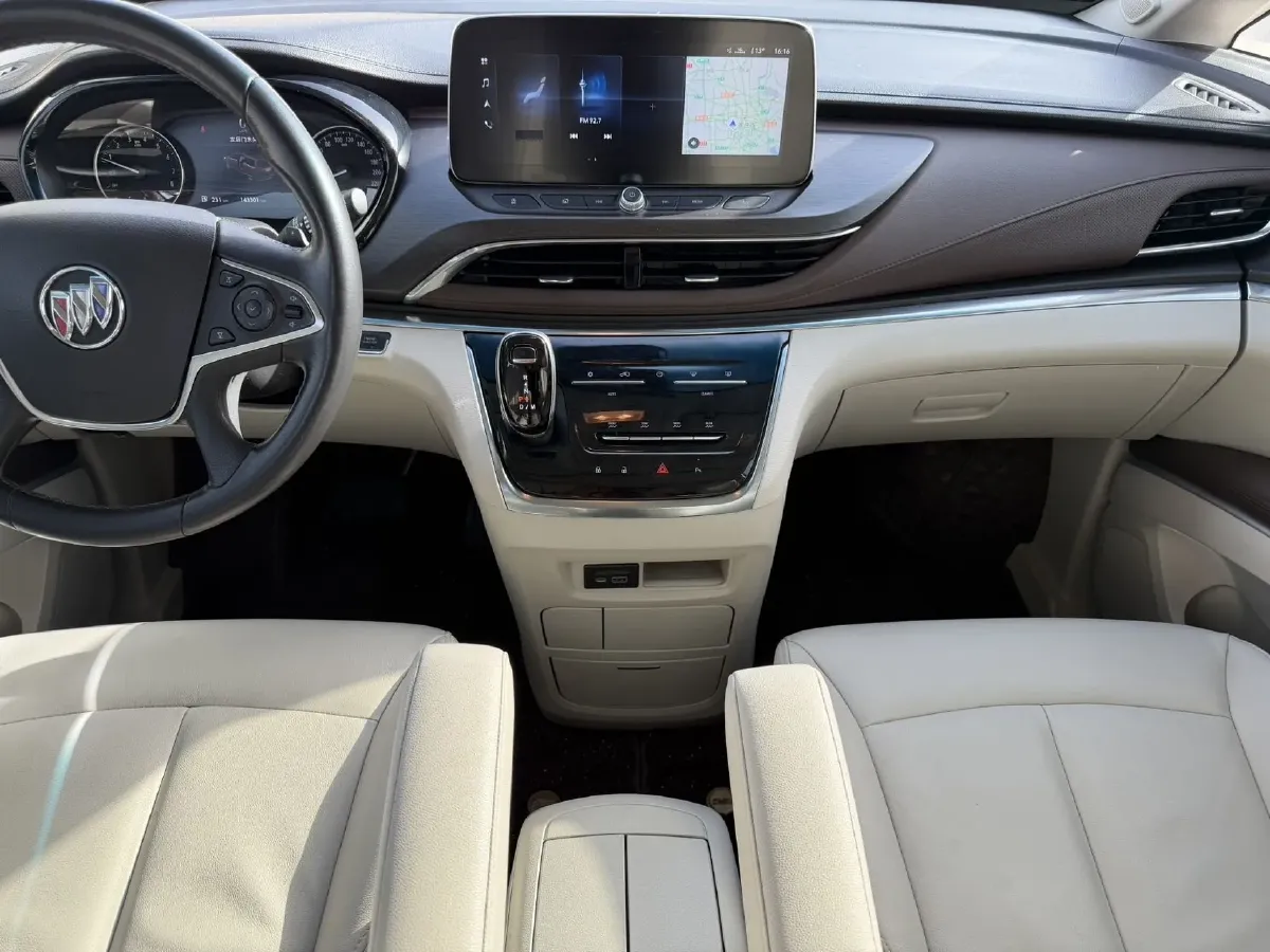 2021 Buick GL8 2.0T 237HP L4 9AT,autocango,china used car exporter,china ev exporter,chinese used car exporter,chinese used ev exporter